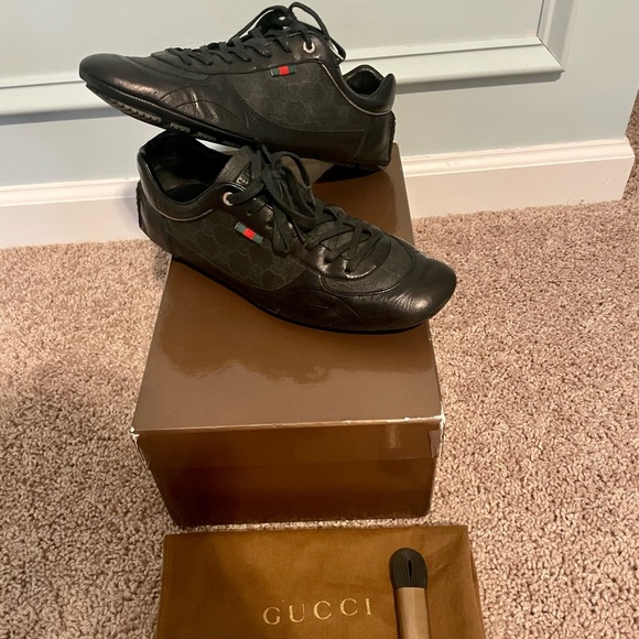 Men’s Gucci Sneakers - Picture 1 of 5